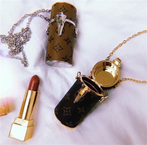 lv lipstick